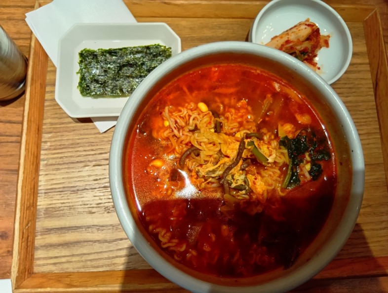 韓国料理 妻家房（イオンスタイル碑文谷店）_02