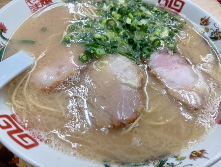ラーメンやまもと(春日本店)01